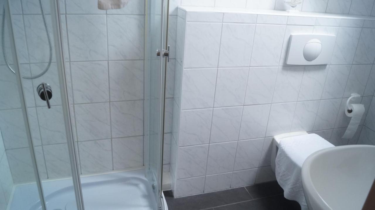 Sassenburg Zum Landhaus Dannenbuettel מראה חיצוני תמונה